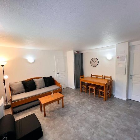 Vars, Appart Spacieux Renove 4 Couchages Dans Chalet Vars  Esterno foto