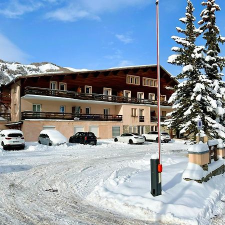 Vars, Appart Spacieux Renove 4 Couchages Dans Chalet Vars  Esterno foto