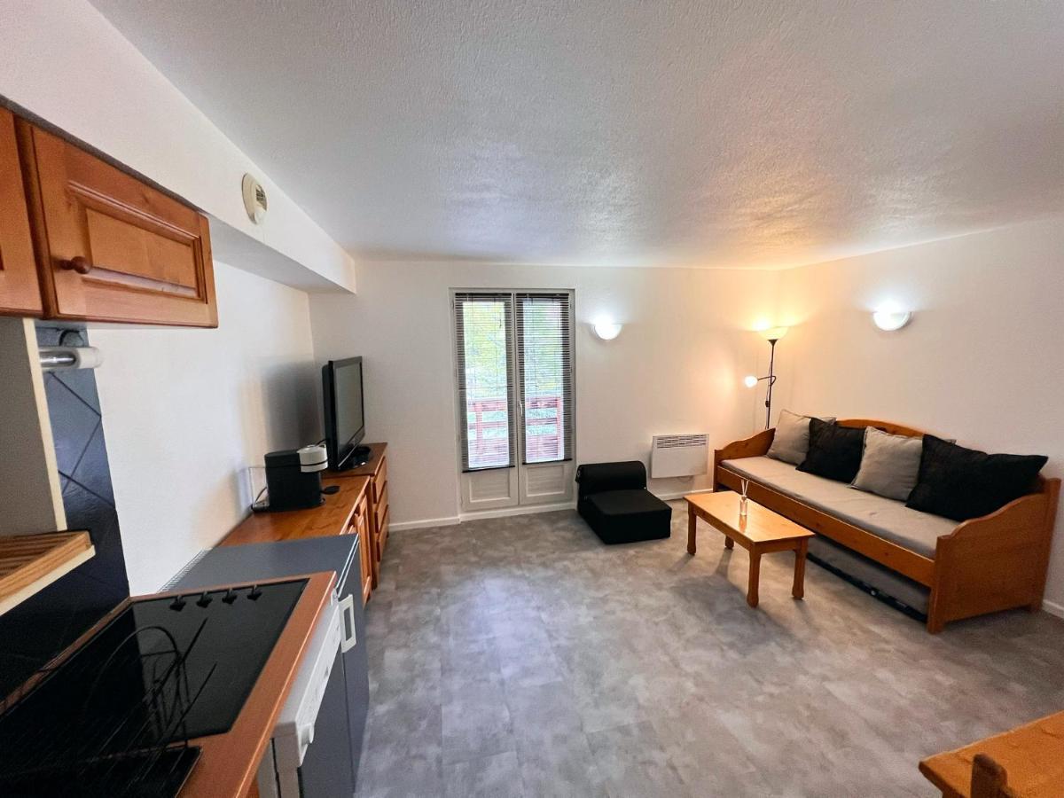 Vars, Appart Spacieux Renove 4 Couchages Dans Chalet Vars  Esterno foto