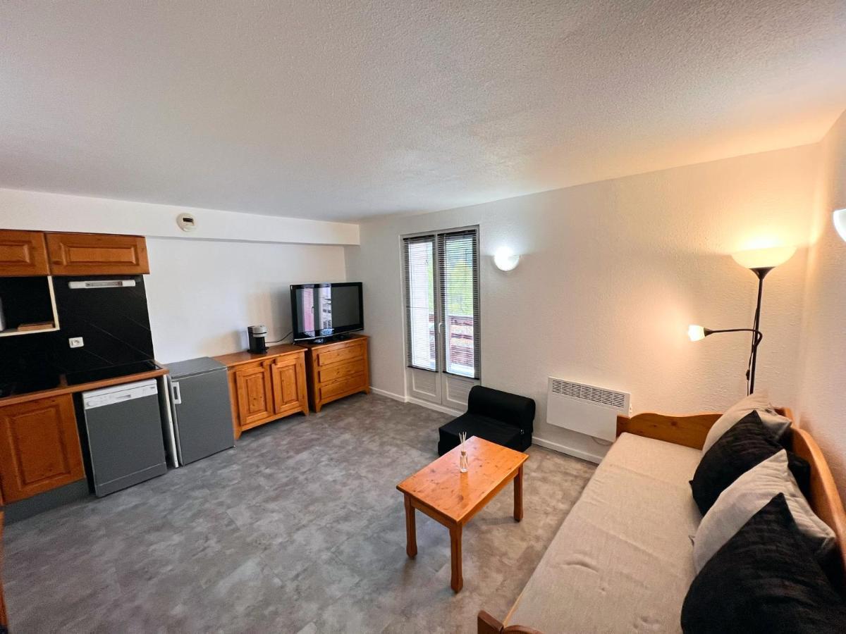 Vars, Appart Spacieux Renove 4 Couchages Dans Chalet Vars  Esterno foto